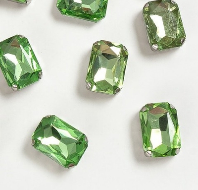 Стразы пришивные стекло в оправе, р. 14х10 мм, салатовый