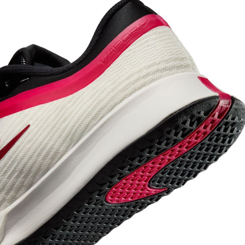 Кроссовки теннисные Nike Zoom Vapor Pro 3 HC - pale ivory/rush pink/sail/team red