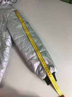 Куртка блестящая на 116 см со звездой