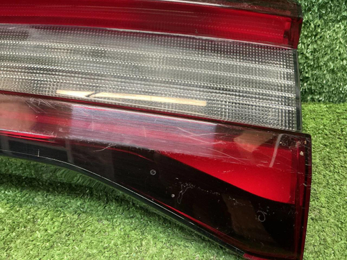 Фонарь правый внутренний BMW X5 G05 (2018-2023)