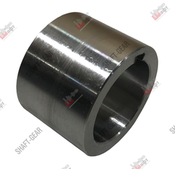 JS125T-1701055 - Втулка промежуточного вала на КПП