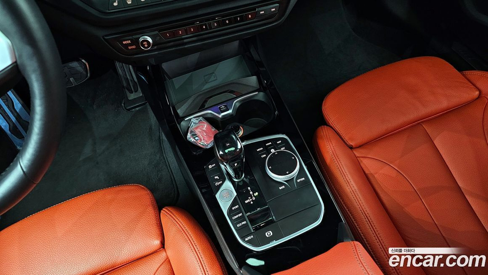 BMW 1 Series (F40) 120i M Sports (08.2021)