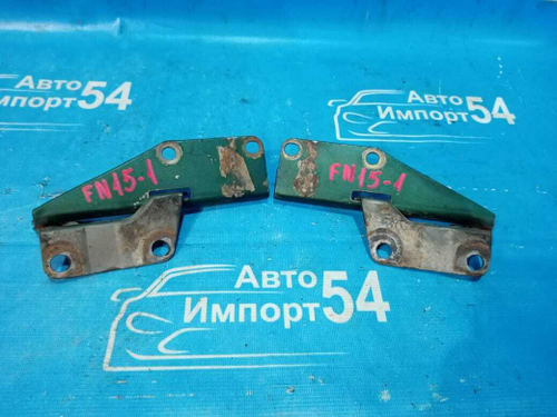 Петля капота правая NISSAN PULSAR 1997