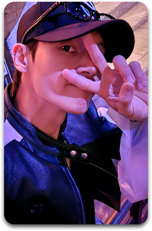 Карта / ATEEZ #1950