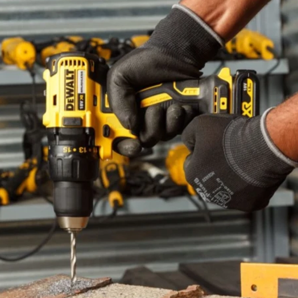 DeWalt DCD777P1 аккумуляторная дрель шуруповерт (1 x 5 Ач, ЗУ) DCD777P1-QW