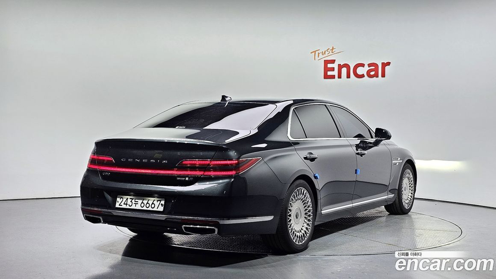 Genesis G90 3.8 AWD (05.2020)