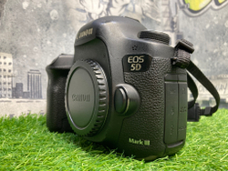 Canon EOS 5D Mark III 49.400 кадров