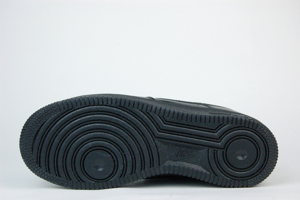 Кроссовки Nike Air Force 1 Low Triple Black