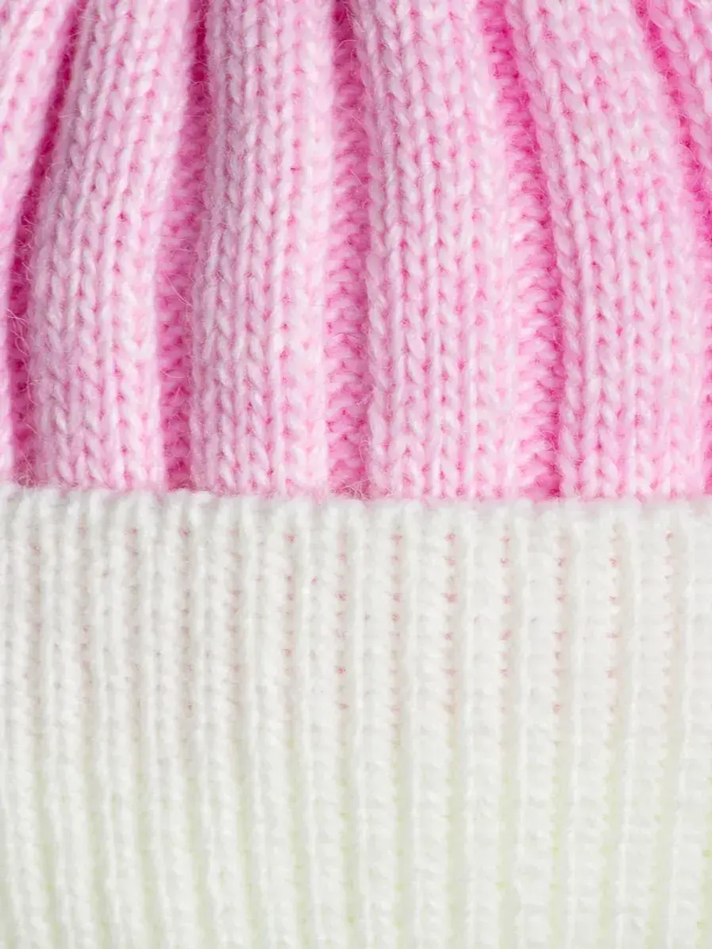 Шапка зимняя для девочки с помпоном и снуд