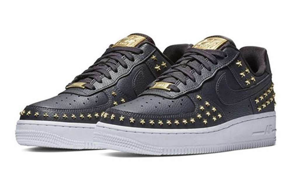 Кроссовки Nike Air Force 1 (Женская размерная сетка)