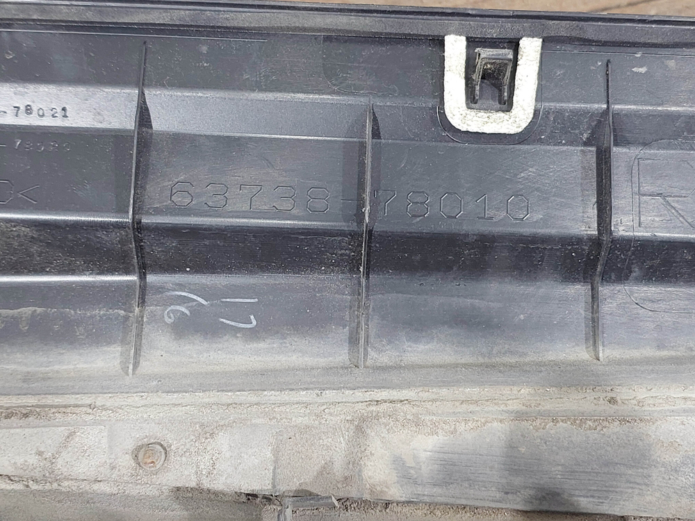 Накладка двери задней правой Lexus NX 1 14-21 Б/У Оригинал 7507778010