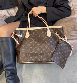 Сумка Louis Vuitton стильная