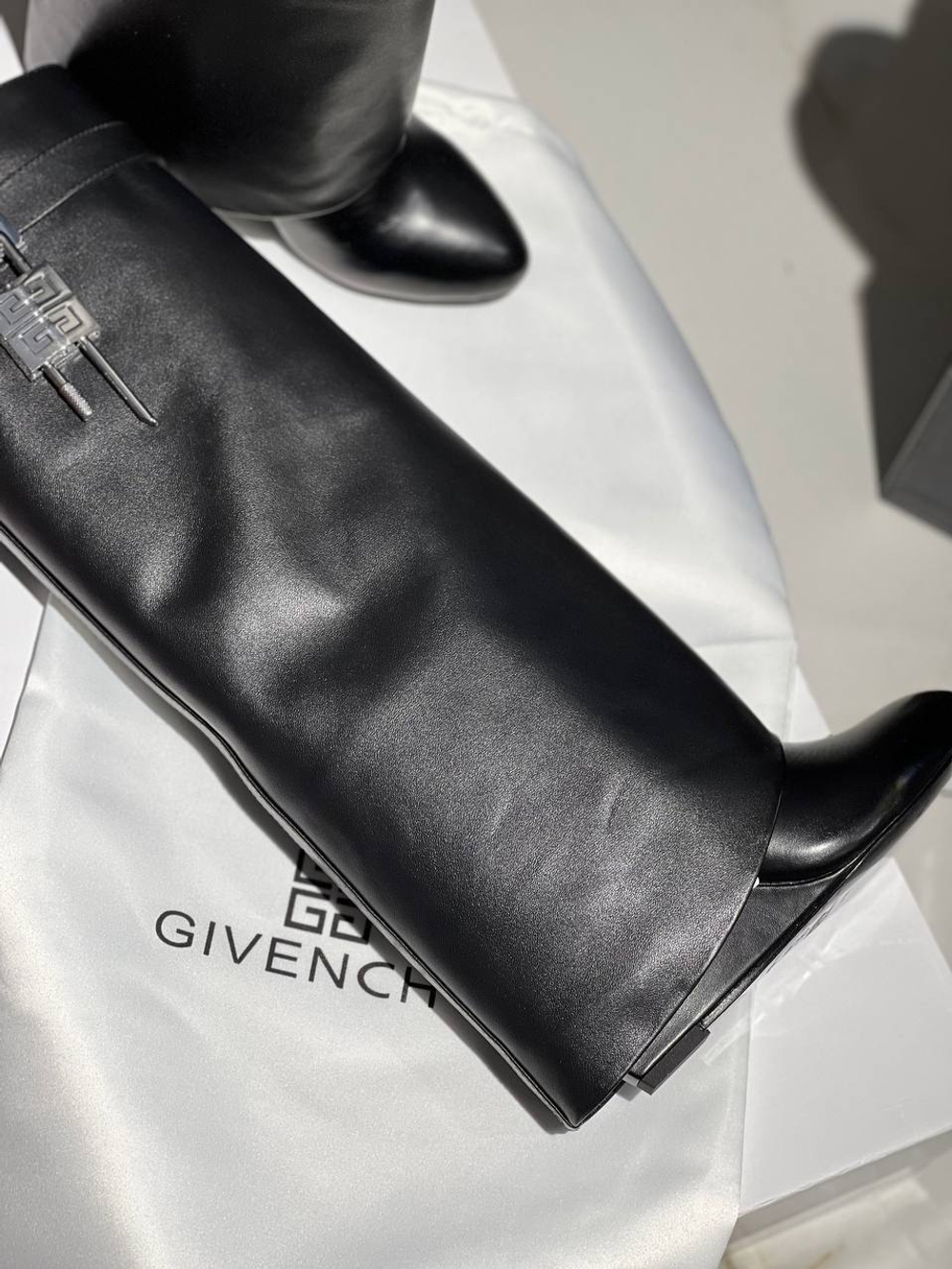Сапоги Givenchy