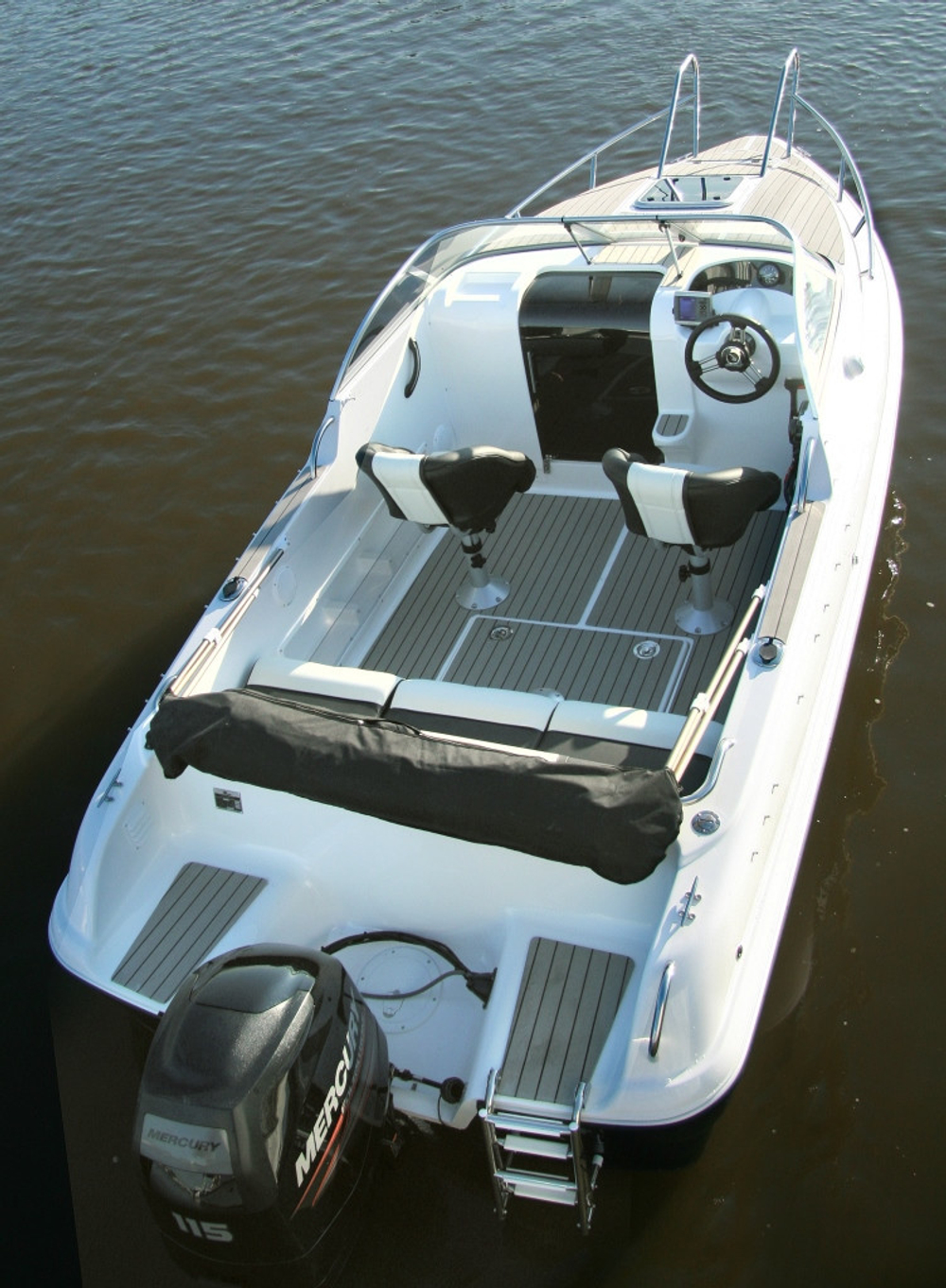 Транспортировочный тент на катер катер «Phoenix 560» ФЕНИКС