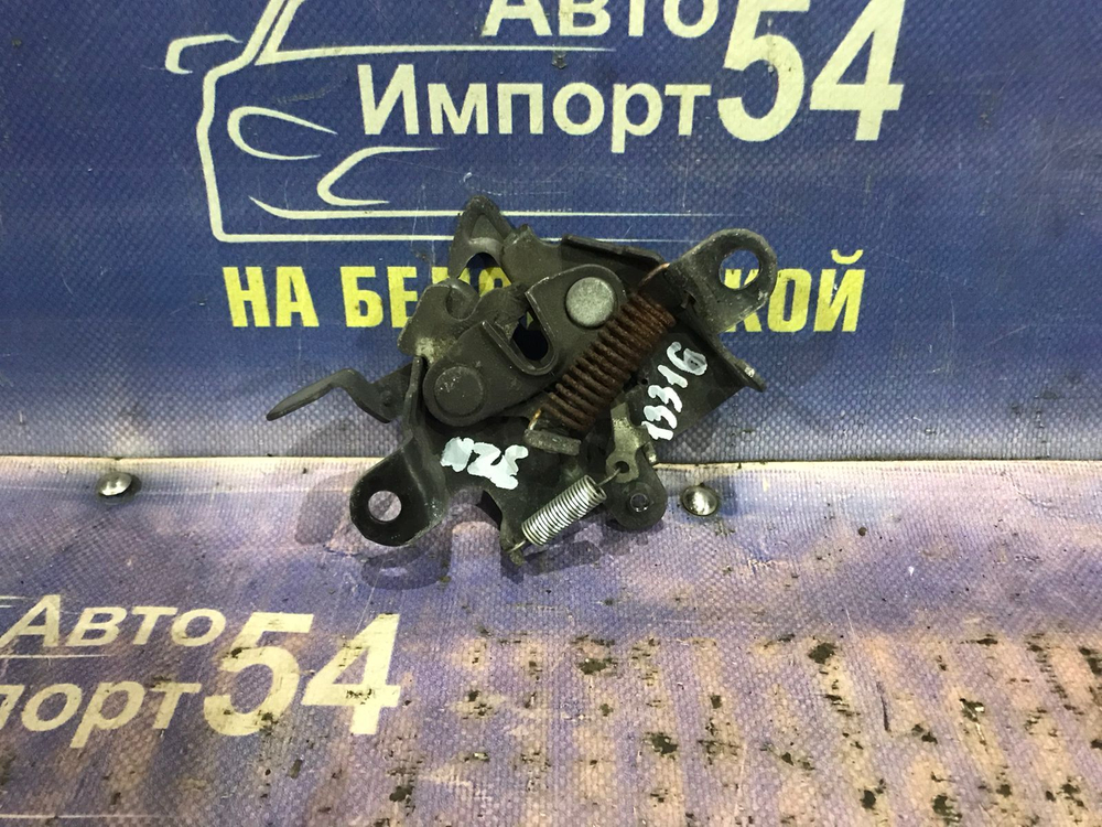 Замок капота TOYOTA RUNX 2002-2004