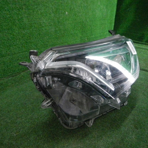 Фара левая Toyota Rav 4 CA40 (2015-2019) LED