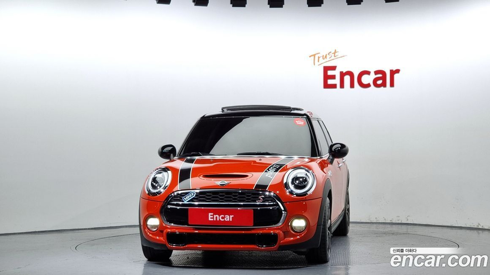Mini Cooper S 5 даерей Basic (09.2019)