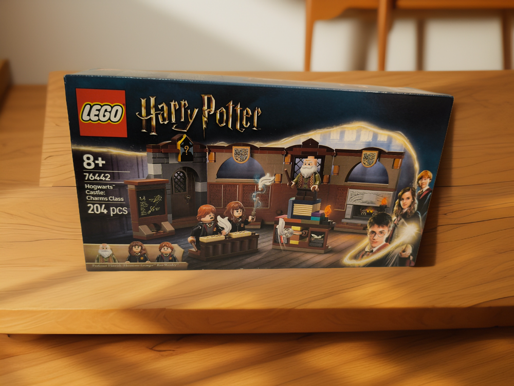 LEGO Harry Potter 76442 «Замок Хогвартс: урок заклинаний» — сцены из фильмов