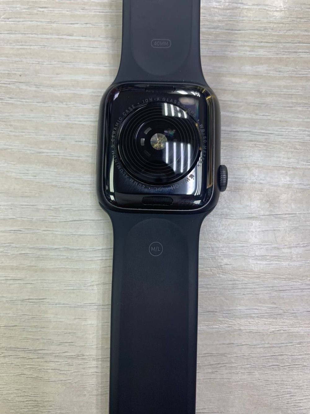 Смарт-часы Apple Watch SE 40 mm