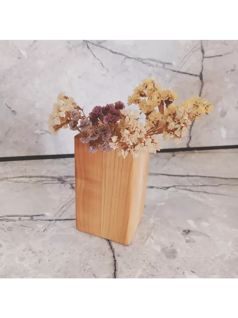 Ваза для сухоцветов