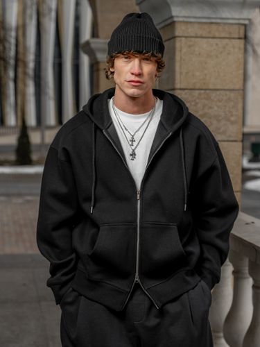 Черная худи на молнии Laine