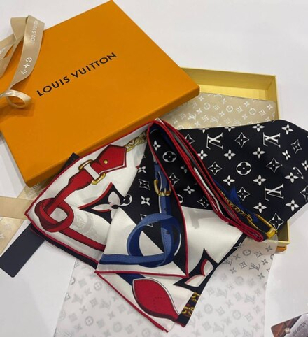 Платок Louis Vuitton