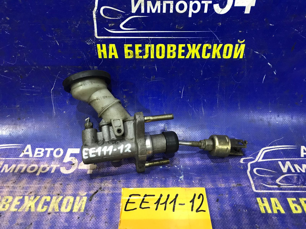 Главный цилиндр сцепления TOYOTA COROLLA 1999