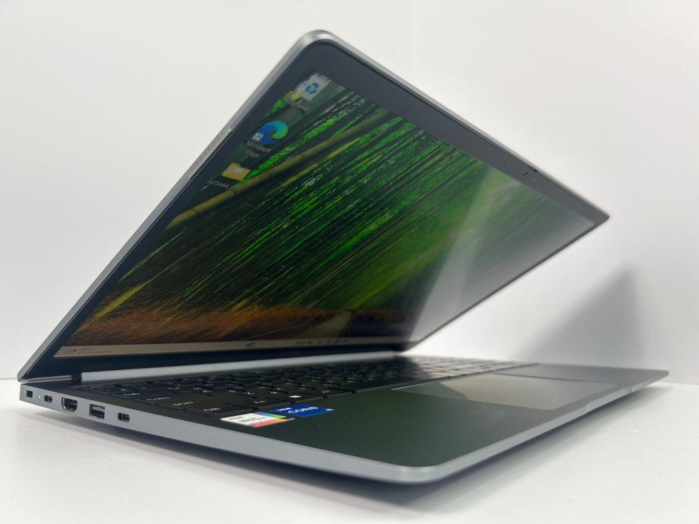 Ноутбук Tecno MEGABOOK T1 (4894947003912) 15.6"/Intel i5-1155G7/RAM 16 GB/SSD 512 GB/Intel Iris Xe graphics/1920x1080/IPS/DOS/Подсветка-кл:LED/Космический серый Состояние: B1