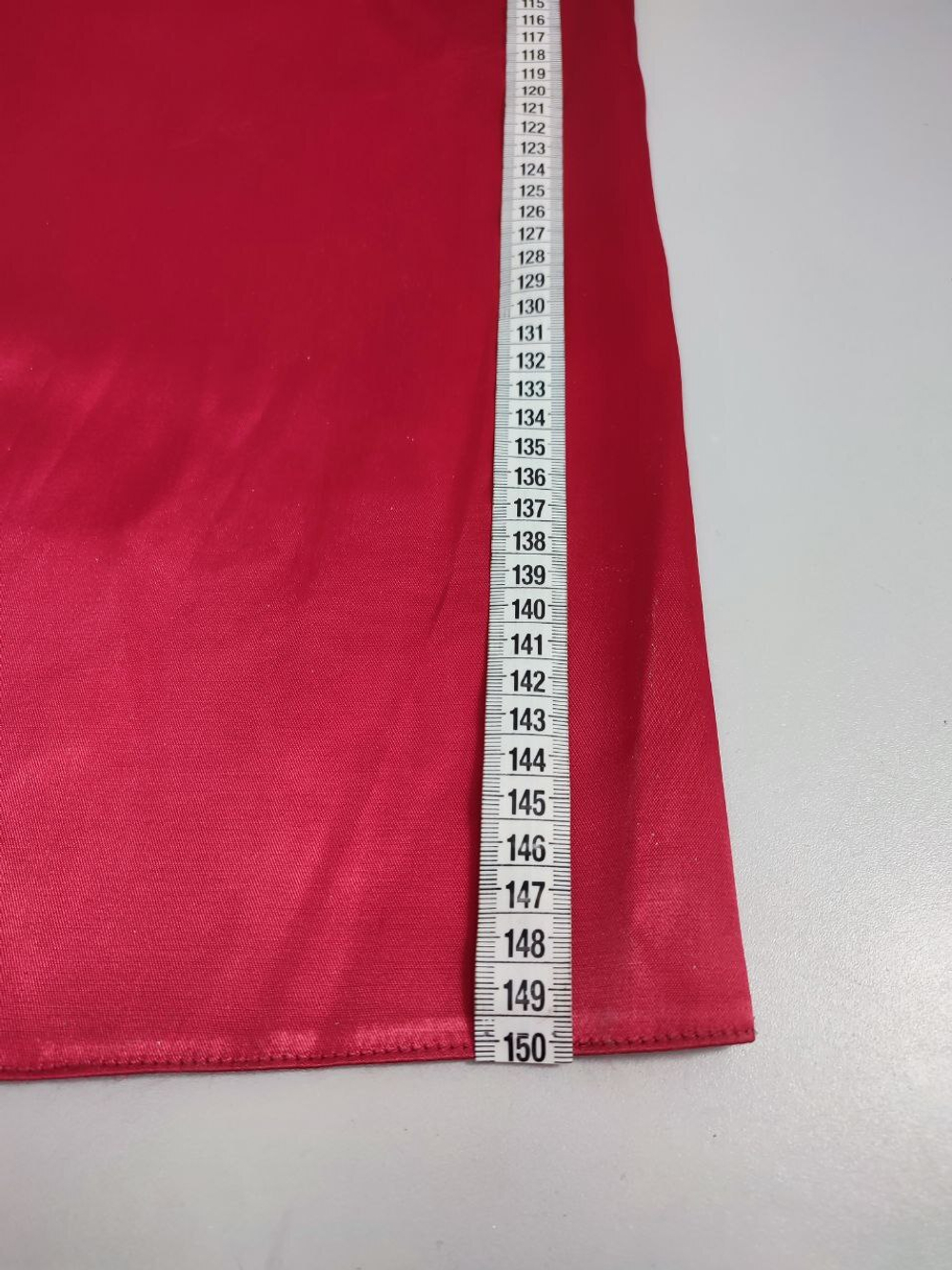 Платье однотонное 42 размер