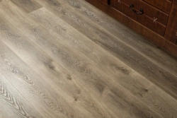 SPC ламинат Alpine Floor Дуб коричневый ABA