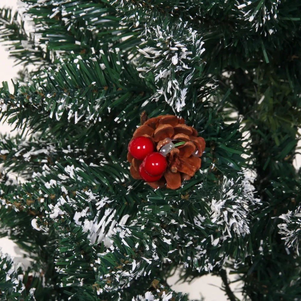 Ёлка «Морозное утро» 210 см, ПВХ с шишками, ягодами и белым инеем (700 веток)