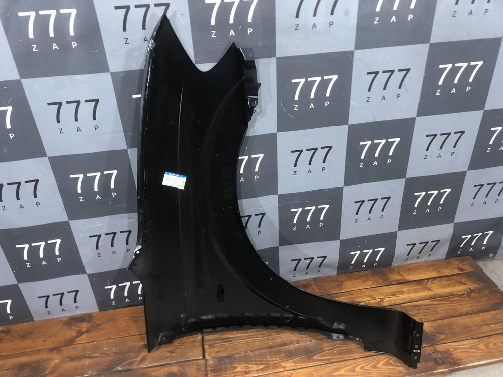 Крыло левое SsangYong Rodius 04-13 Новое Оригинал 5181121000