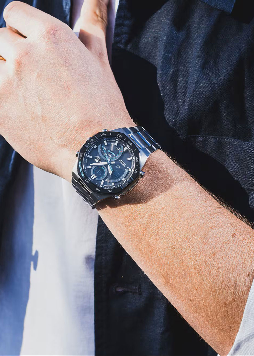 Часы Casio ECB-950DB-1A