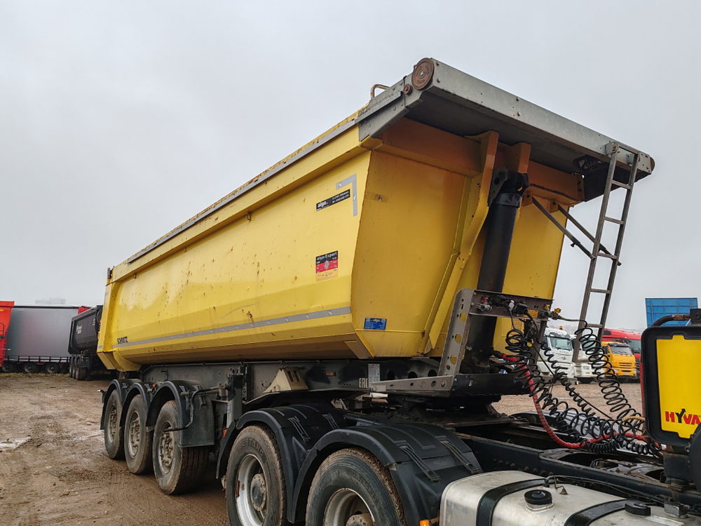 Schmitz Cargobull SKI 24 Полуприцеп самосвальный SL 7.2
