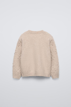 ZARA ТРИКОТАЖНЫЙ СВИТЕР С ЦВЕТОЧНЫМИ ДЕТАЛЯМИ, СВЕТЛО-БЕЖЕВЫЙ