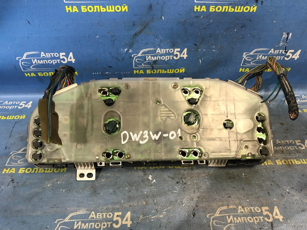 Щиток приборов MAZDA DEMIO 2001