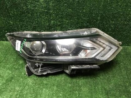 Фара правая Nissan Qashqai 2 j11 (17-23) галоген