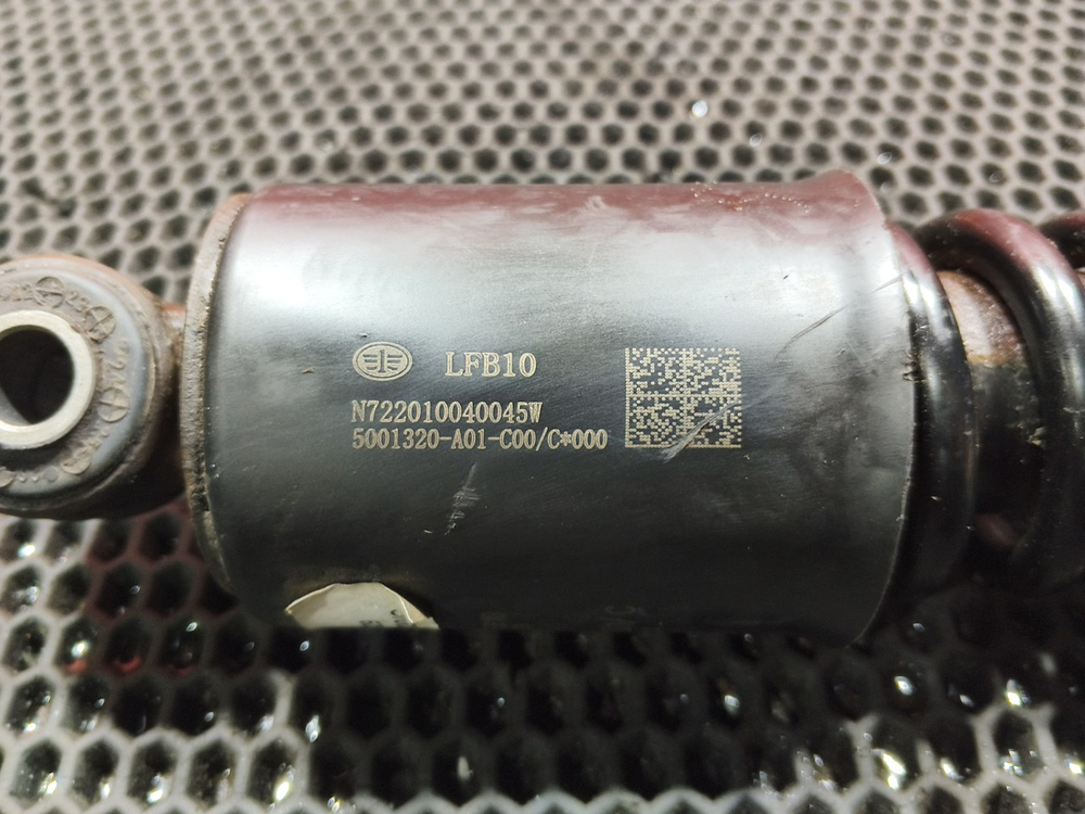 Амортизатор кабины задний 2023г