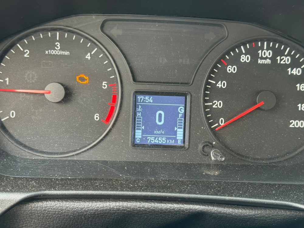 UAZ Profi 236031-911-04 (Рефрижератор, Бензин/Газ, 2,7 л, 150 л.с.)