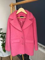 Шерстяное пальто  Armani, 140