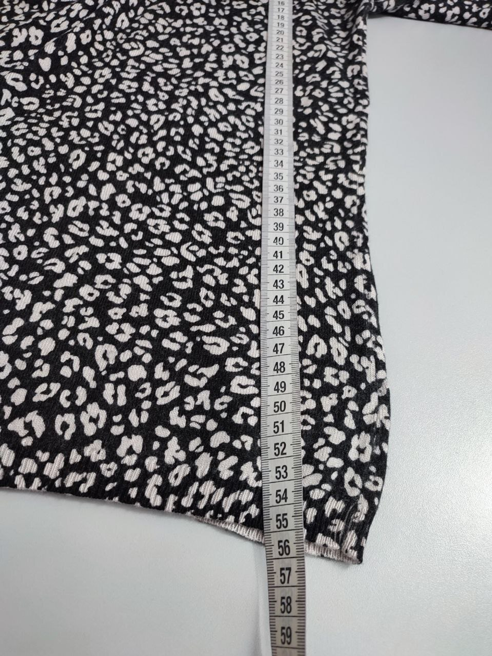 Джемпер Motivi с принтом 44 размер