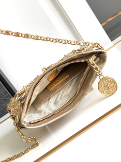 Chanel Bag 19 cm