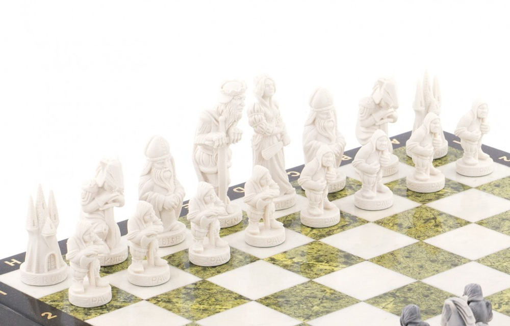 Оригинальные шахматы "Средневековье" камень змеевик G 119960