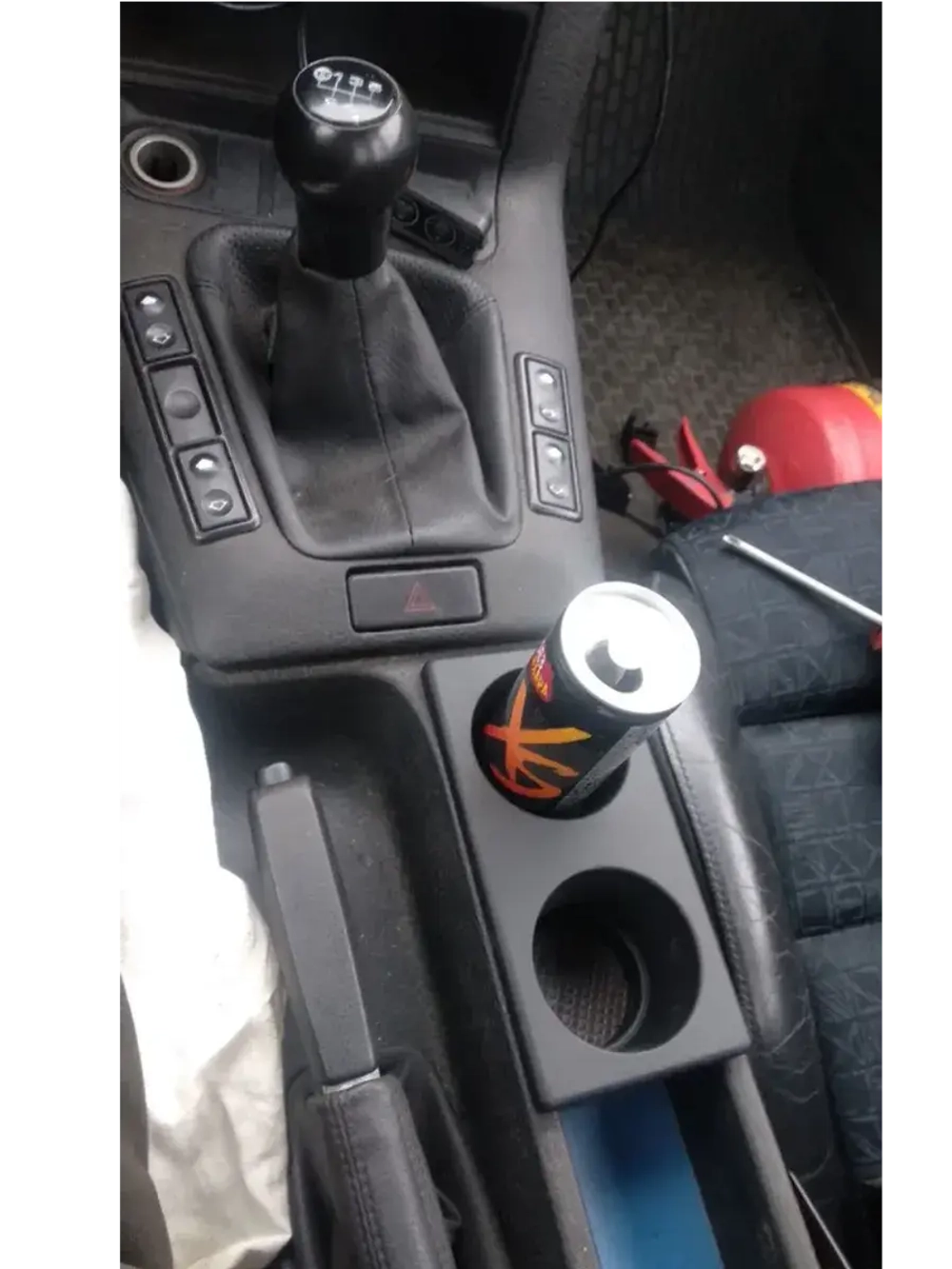 Подстаканник BMW E36