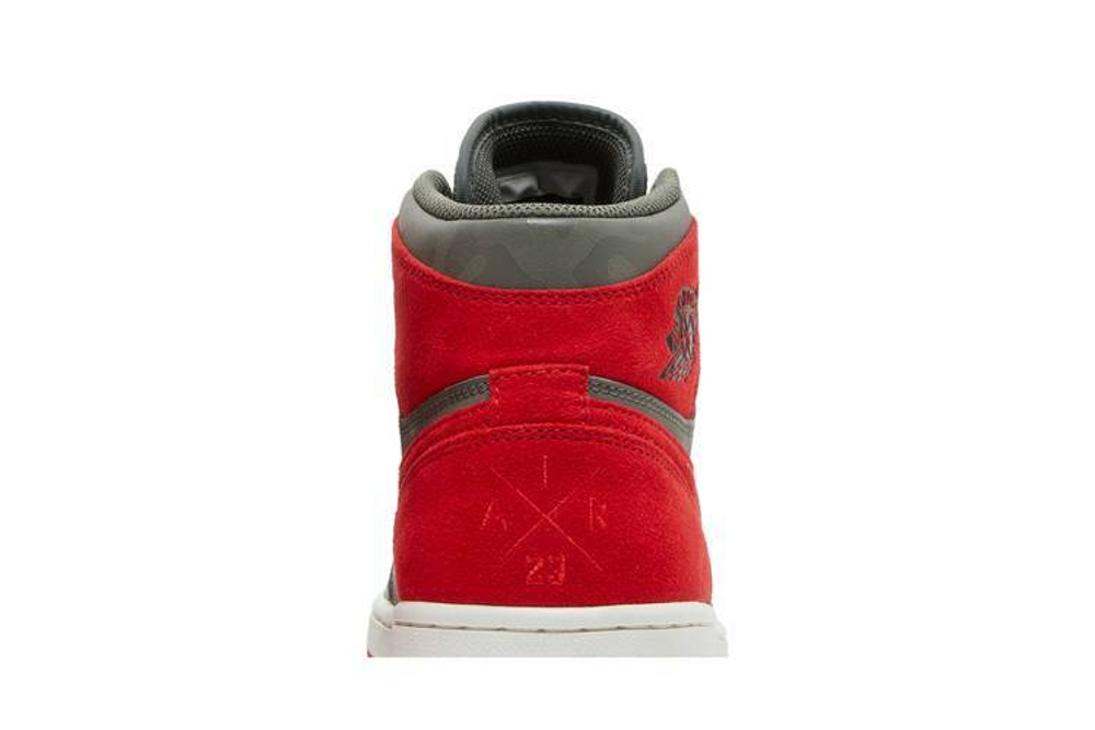 Кроссовки Jordan Air Jordan 1 Retro High Camo 3M Bred