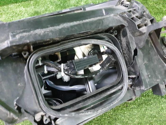 Битая Фара левая Mercedes S w222 (2013-2017) LED