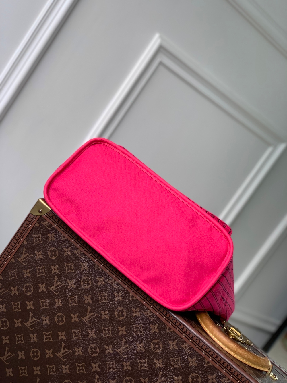 Louis Vuitton Neverfull Bandouliere Inside Out MM
