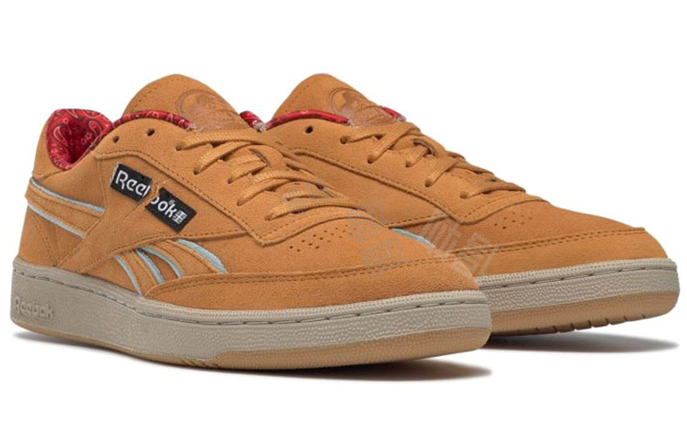 Кроссовки Jurassic Park X Reebok Club C 85