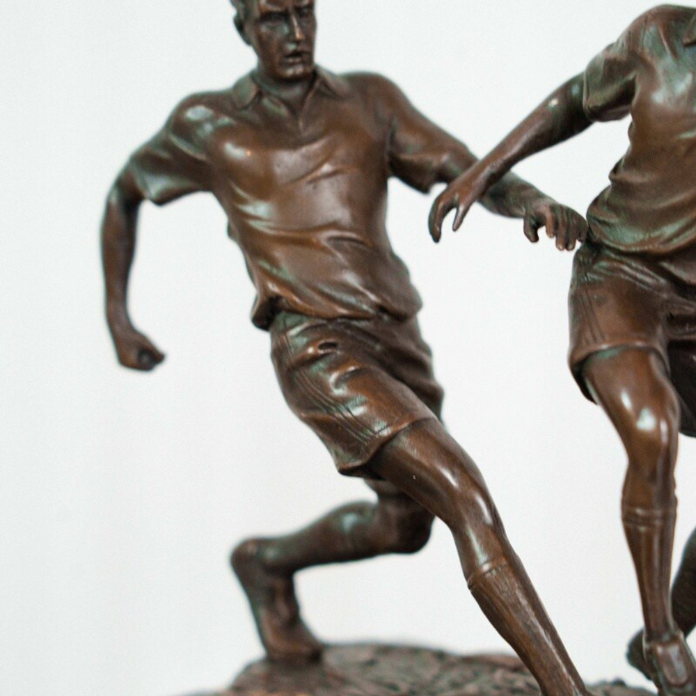 Кабинетная скульптура «Футболисты»