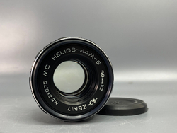 MC Helios-44M-6